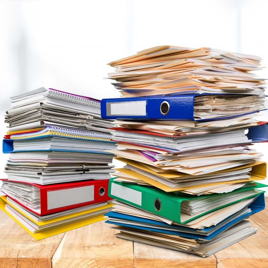 folders-7382940_1280